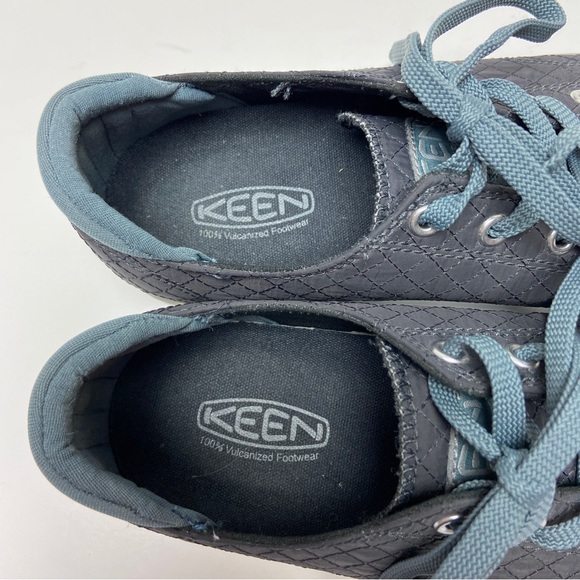 Keen Women's Elsa II Sneaker Quilted - Stormy Weather/Wrought Iron Gray Size 9.5 - Picture 3 of 11